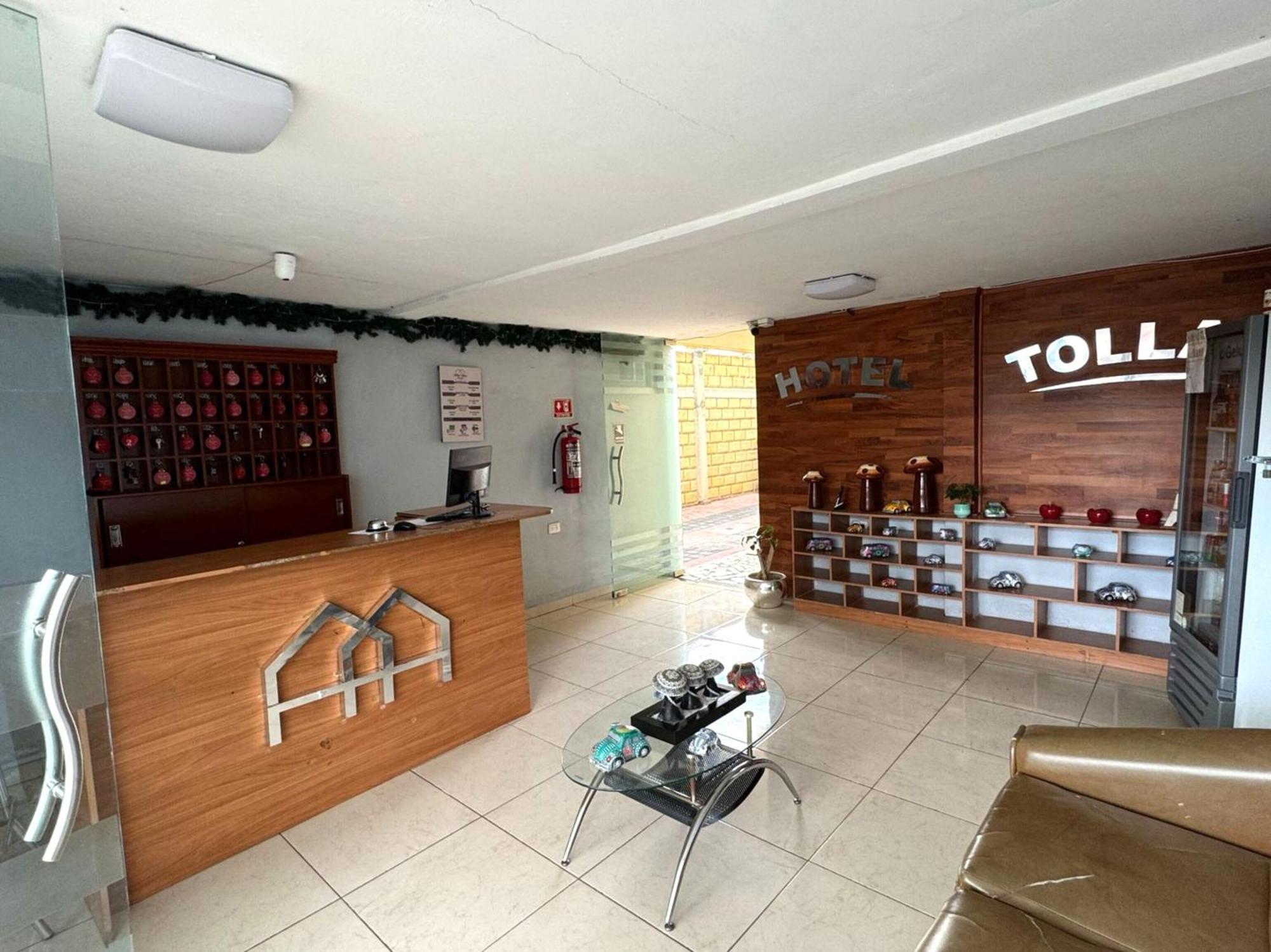 Oyo Hotel Familiar Tollan โชลูลา ภายนอก รูปภาพ